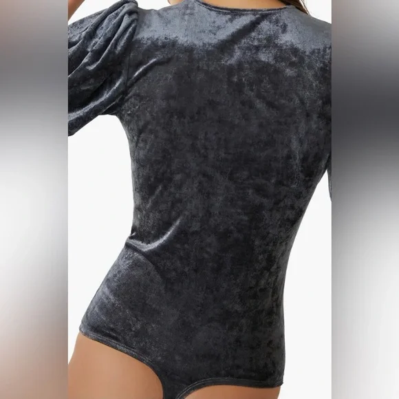 NWT Free People “ Don’t you Wish” crushed velvet bodysuit in Sunflower Size XL - Picture 6 of 10